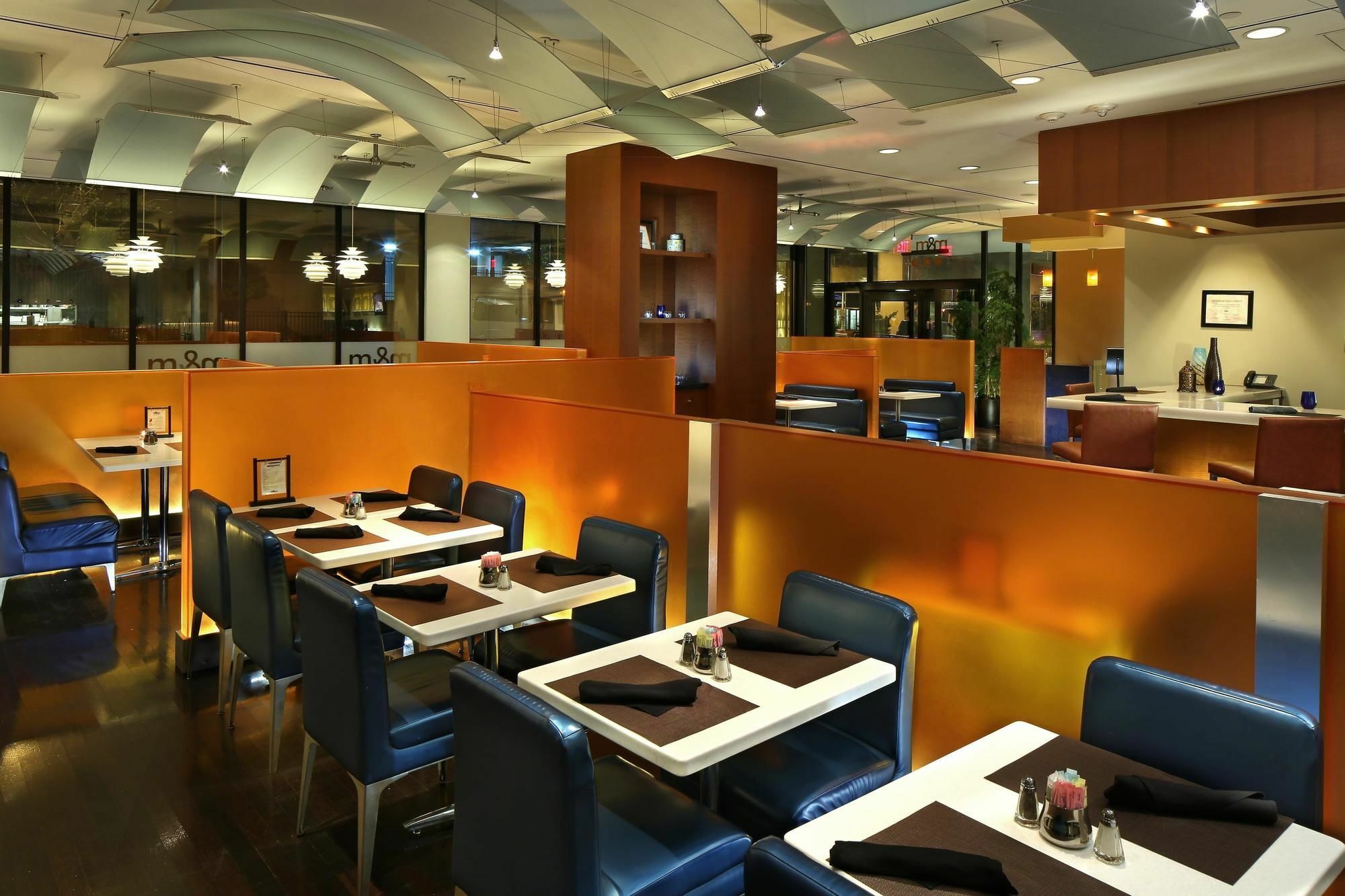 Doubletree By Hilton Hartford Downtown Hotell Exteriör bild